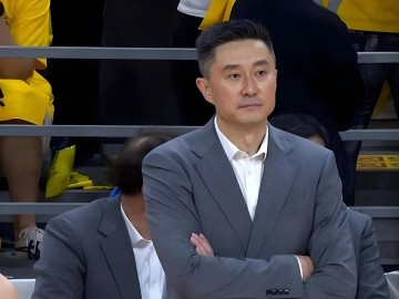 kaiyun-杜锋江郎才尽！对这支广东队已失控 球迷：快点下课吧